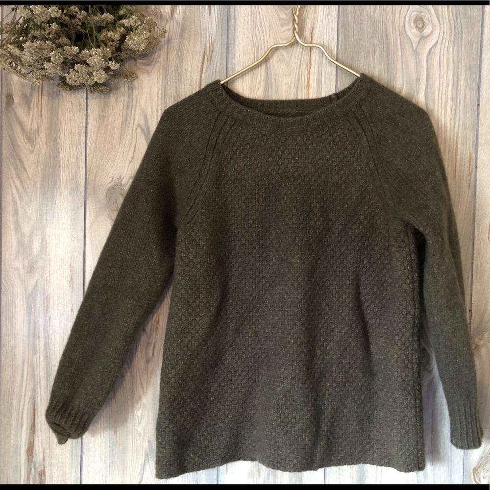 Llbean wool sweater